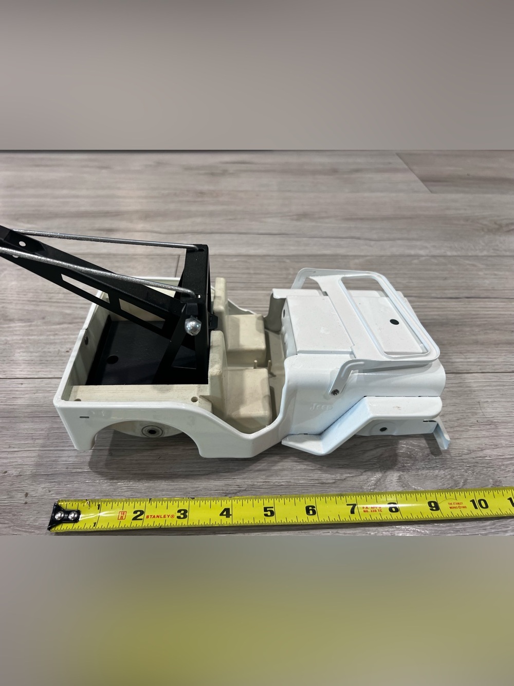 Tonka Vintage White Jeep AA Wrecker Partial Restored Missing Parts